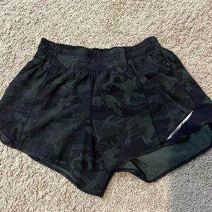 Lululemon short